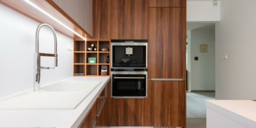 Factors To Consider Before Buying A New Wall Oven