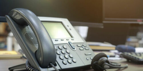 Factors to consider before choosing a business broadband and landline connection