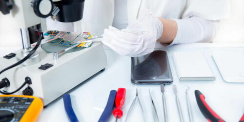 5 personal skills that every nail technician needs to learn