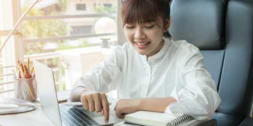 3 affordable colleges to pursue an online management degrees from