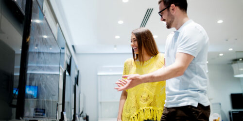 Top 4 65-inch TVs of 2018