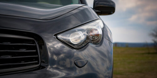 INFINITI M37 – Engine, Performance, and Other Features